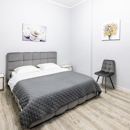 Apartments Galitskaya Street Lwów Zewnętrze zdjęcie