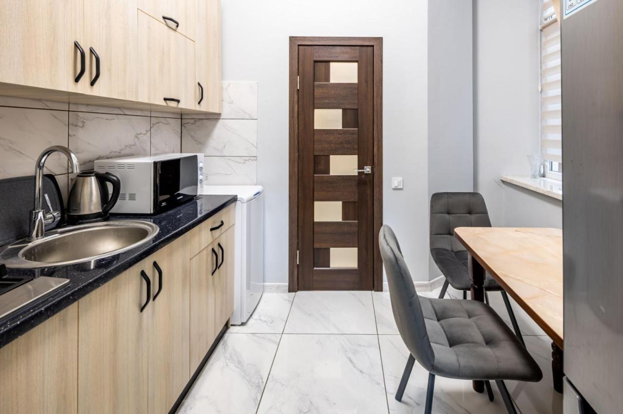 Apartments Galitskaya Street Lwów Zewnętrze zdjęcie